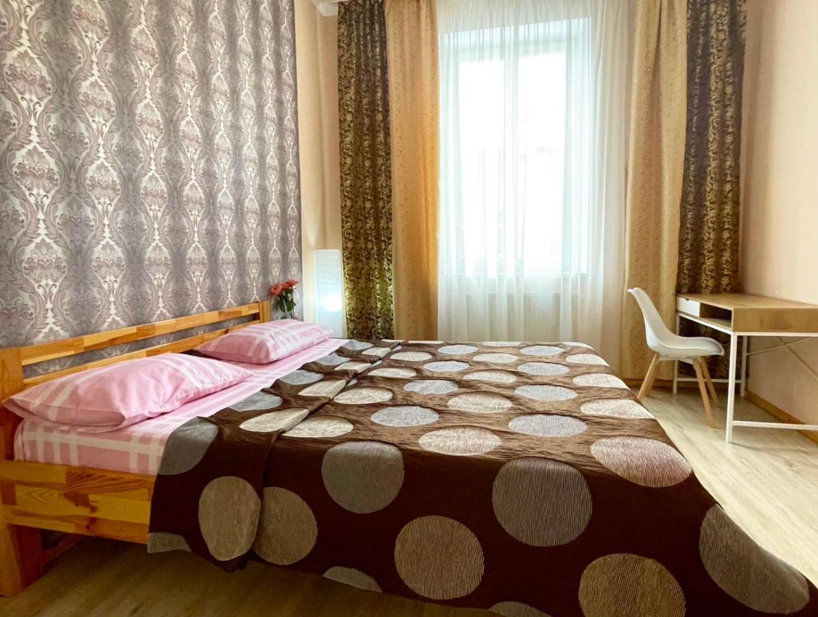 לבוב Крехівська 5,Апартаменти В Центрі, Дві Спальні מראה חיצוני תמונה